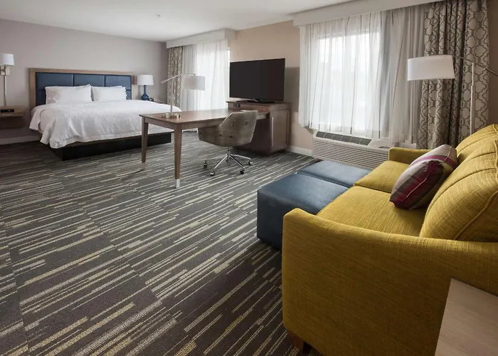 Hampton Inn & Suites Seattle/Redmond Wa