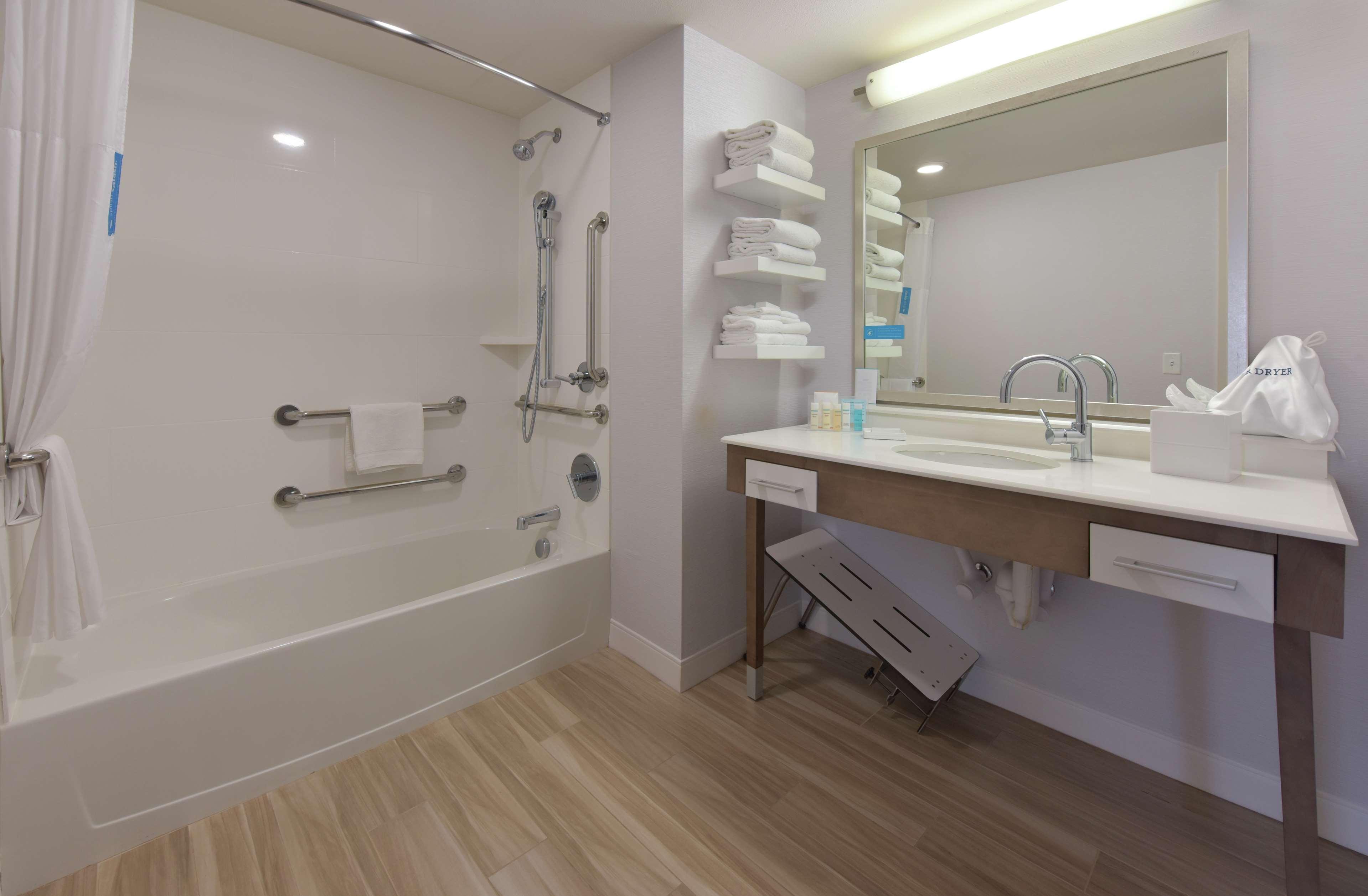 Hampton & Seattle/redmond Wa Hotel 3*